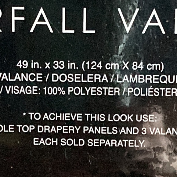 J.Queen New York Waterfall Valance Size 49 inches x 33 inches. - Picture 4 of 6